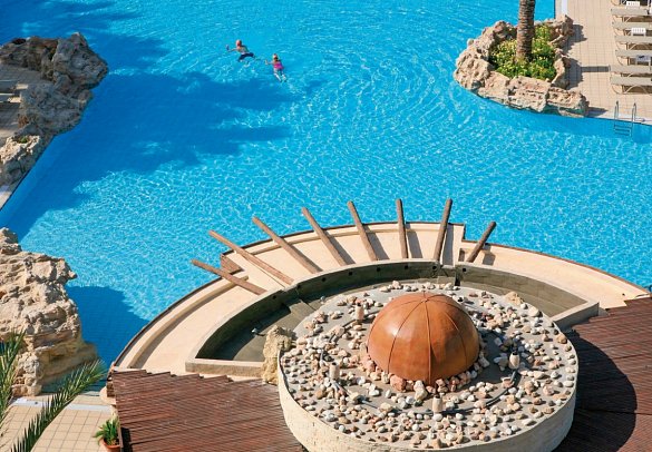 St. George Beach Hotel & Spa Resort