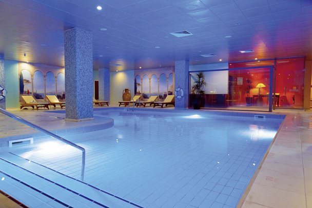 St. George Beach Hotel & Spa Resort