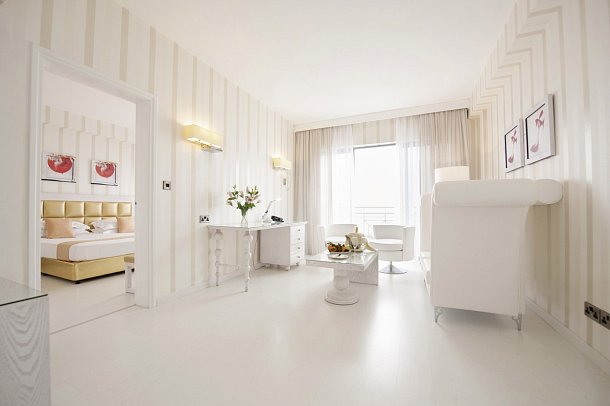 St. George Beach Hotel & Spa Resort - Wohnbeispiel Suite Executive Meerblick (Zimmercodierung WTM)