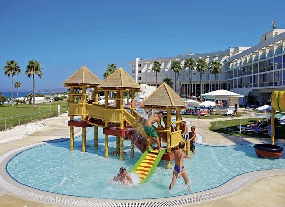 Leonardo Laura Beach & Splash Resort