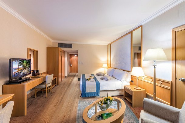 Constantinou Bros Asimina Suites - Wohnbeispiel Juniorsuite (Zimmercodierung JB1)
