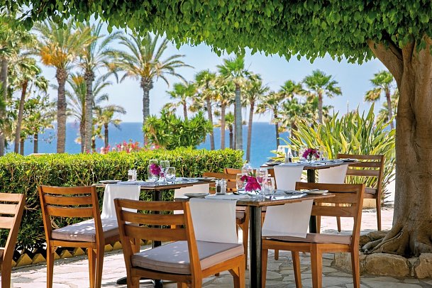 Azia Resort & Spa