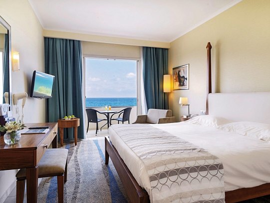 Alexander the Great Beach - Wohnbeispiel Doppelzimmer Deluxe Meerblick (Zimmercodierung DDM)