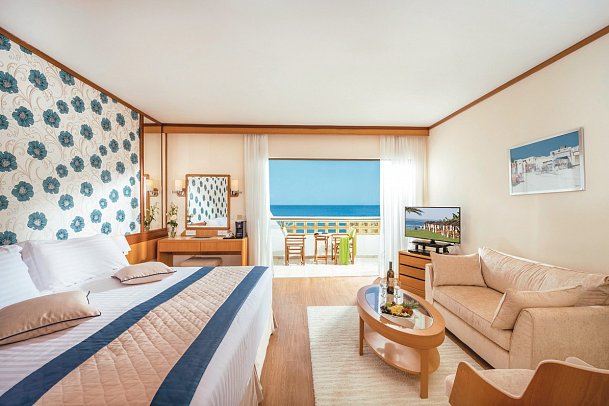 Constantinou Bros Athena Royal Beach - Wohnbeispiel Doppelzimmer Deluxe Meerblick (Zimmercodierung DDM)