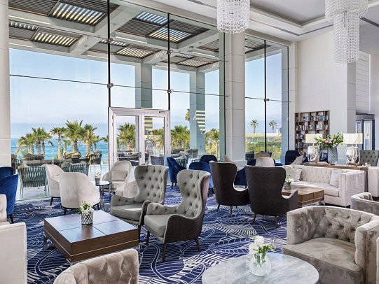 Amavi MadeForTwo Hotels