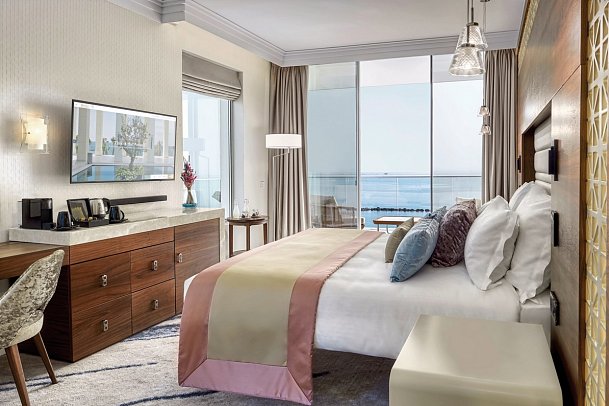 Amavi MadeForTwo Hotels - Wohnbeispiel Juniorsuite Meerblick (Zimmercodierung JBM)