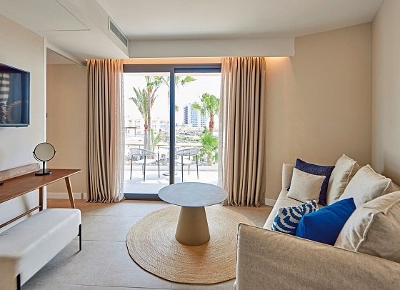 Universal Grand León & Spa - Wohnbeispiel Suite Meerblick (Zimmercodierungen WBM & WBQ)