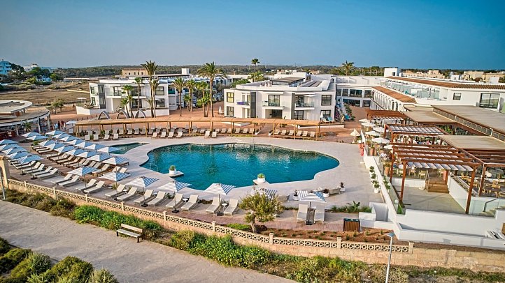 Universal Grand León & Spa