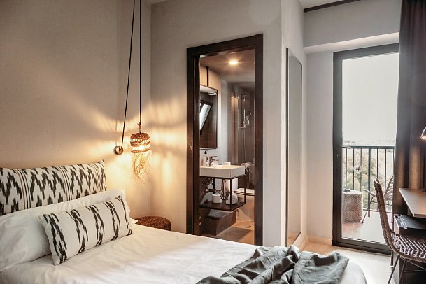 Caramelo Palma Beach - Wohnbeispiel Doppelzimmer Landblick obere Etage (Zimmercodierungen D2L & D4L)