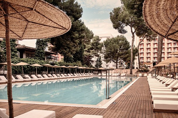 Caramelo Palma Beach