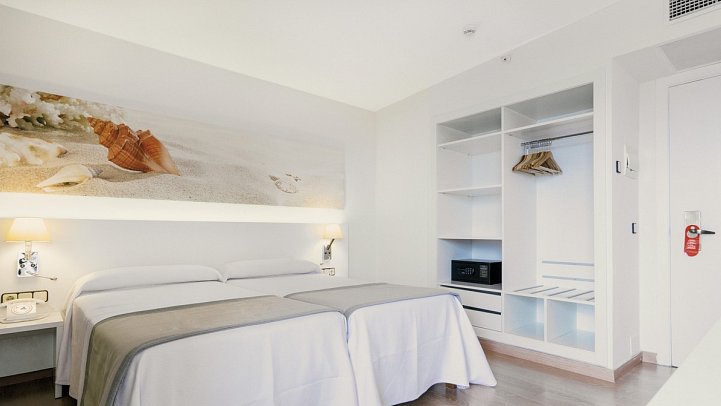 THB Maria Isabel - Wohnbeispiel Doppelzimmer Meerblick (Zimmercodierung DBM)