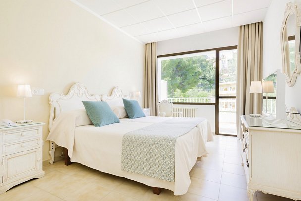 Gayá - Wohnbeispiel Doppelzimmer (Zimmercodierungen DB1 & DC1)