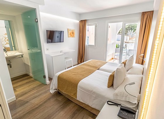 BQ Cala Ratjada - Wohnbeispiel Doppelzimmer mit Balkon (Zimmercodierung DB1)