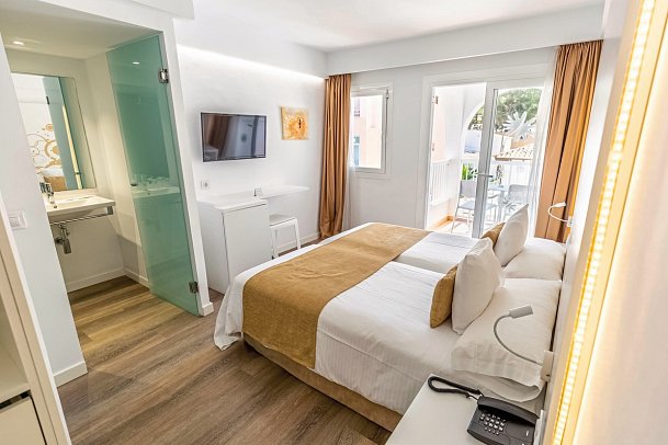 BQ Cala Ratjada - Wohnbeispiel Doppelzimmer mit Balkon (Zimmercodierung DB1)