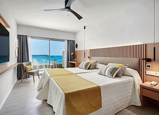 Hipotels Mediterraneo - Wohnbeispiel Doppelzimmer Select Meerblick (Zimmercodierung DNM)