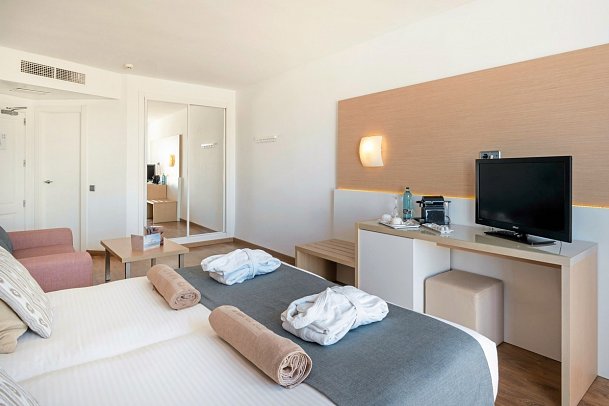 Sentido Fido Punta del Mar - Wohnbeispiel Doppelzimmer Premium Meerblick (Zimmercodierung DMM)