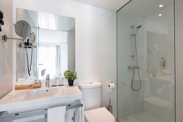 HM Tropical - Wohnbeispiel Doppelzimmer Meerblick (Zimmercodierung DBM)