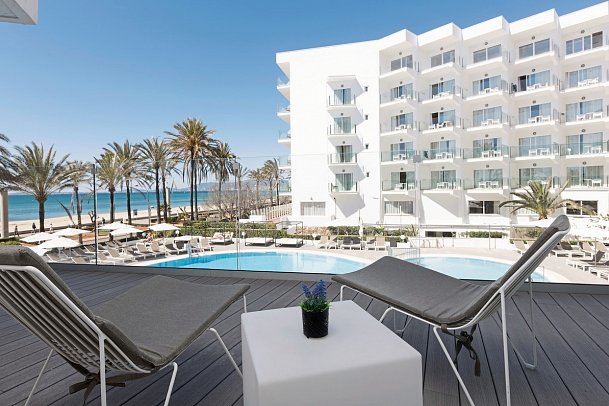 HM Tropical - Doppelzimmer Premium Swim-Up seitl. Meerblick (Zimmercodierung D1Q)