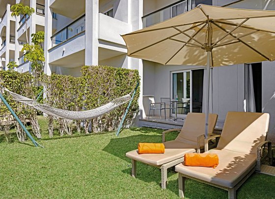 VIVA Blue & Spa - Wohnbeispiel Appartement 1 Schlafzimmer mit privatem Garten (Zimmercodierungen AB2 & AN2)
