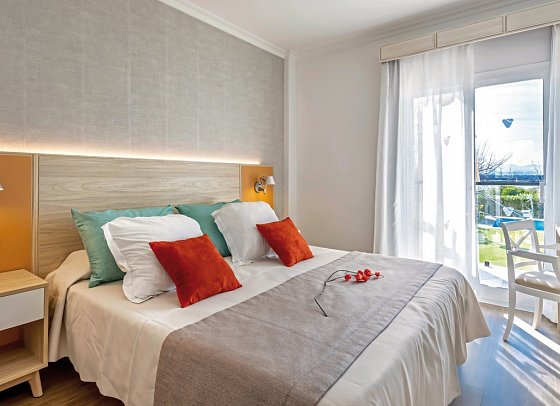 VIVA Blue & Spa - Wohnbeispiel Appartement 1 Schlafzimmer mit privatem Garten und Pool Selection Club (Zimmercodierung ANQ)
