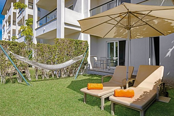 VIVA Blue & Spa - Wohnbeispiel Appartement 1 Schlafzimmer mit privatem Garten (Zimmercodierungen AB2 & AN2)