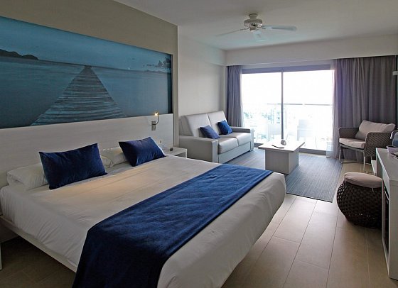 BG Tonga Tower Design Hotel & Suites - Wohnbeispiel Juniorsuite (Zimmercodierungen JB1 & JBM)