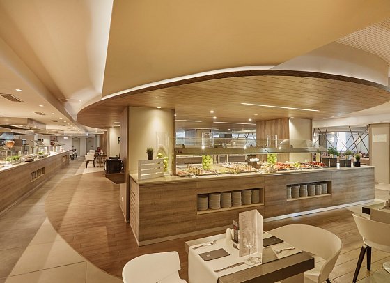 BG Tonga Tower Design Hotel & Suites
