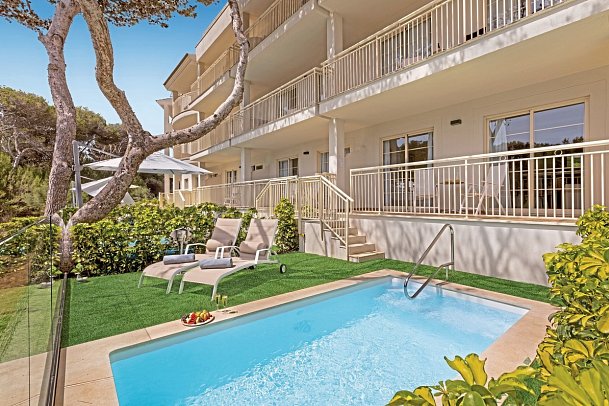 VIVA Cala Mesquida Suites & Spa Adults Only 16+ - Wohnbeispiel Juniorsuite mit privatem Pool Selection Club (Zimmercodierung JNQ)