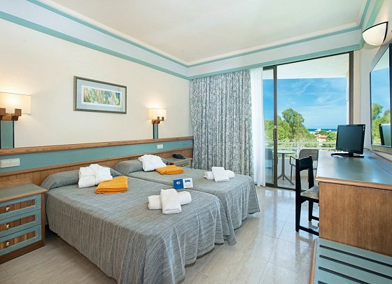 Exagon Park - Wohnbeispiel Doppelzimmer Meerblick (Zimmercodierung DBM)