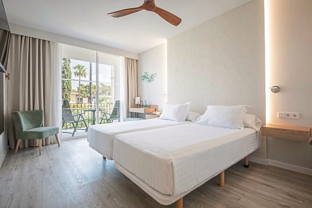 Blau Colonia Sant Jordi - Wohnbeispiel Doppelzimmer Superior (Zimmercodierungen DS1, DS2, DC2 & DC3)