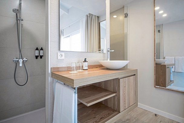 Blau Colonia Sant Jordi - Wohnbeispiel Doppelzimmer Superior (Zimmercodierungen DS1, DS2, DC2 & DC3)