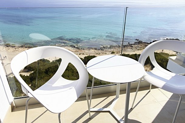 Iberostar Waves Cala Millor - Beispiel Balkon (Zimmercodierungen D1M & D2M)