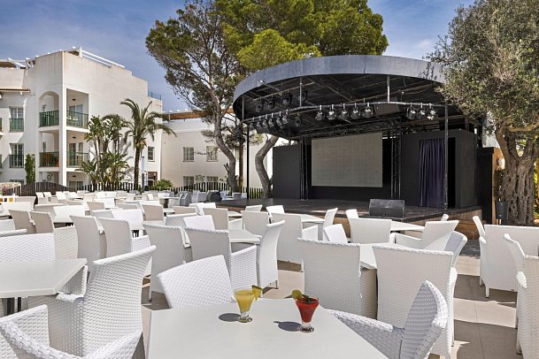 VIVA Cala Mesquida Resort & Spa