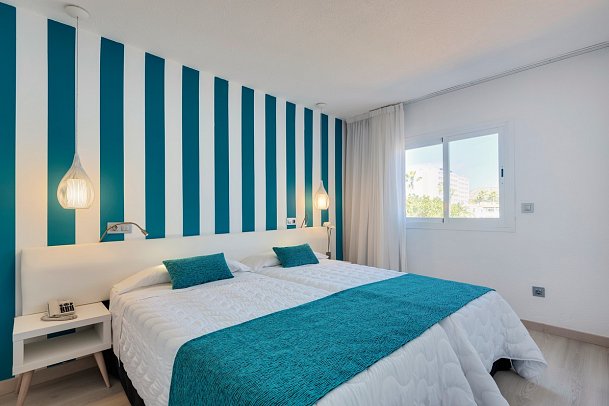 Alcudia Garden - Wohnbeispiel Appartement 1 Schlafzimmer Poolblick (Zimmercodierungen A1P & A2P)