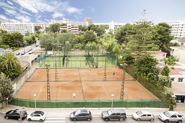 Nura Boreal - Tennisplatz