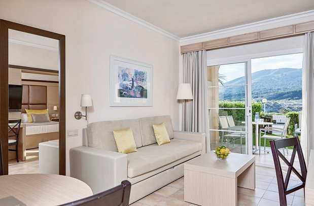 Zafiro Cala Mesquida - Wohnbeispiel Suite 1 Schlafzimmer Swim Up (Zimmercodierungen A1Q & A2Q)