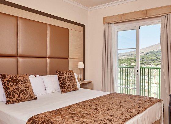 Zafiro Cala Mesquida - Wohnbeispiel Suite 1 Schlafzimmer Penthouse (Zimmercodierungen AT1, AT2, A3N & A4N)