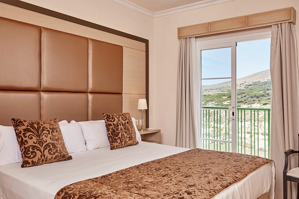 Zafiro Cala Mesquida - Wohnbeispiel Suite 1 Schlafzimmer Penthouse (Zimmercodierungen AT1, AT2, A3N & A4N)