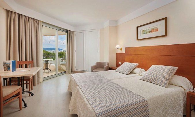 Hipotels Bahía Grande - Wohnbeispiel (Zimmercodierungen AB1, AE1 & SB1)