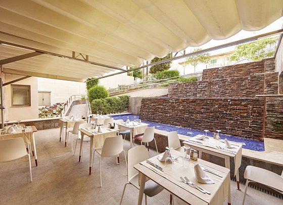 MLL Mediterranean Bay