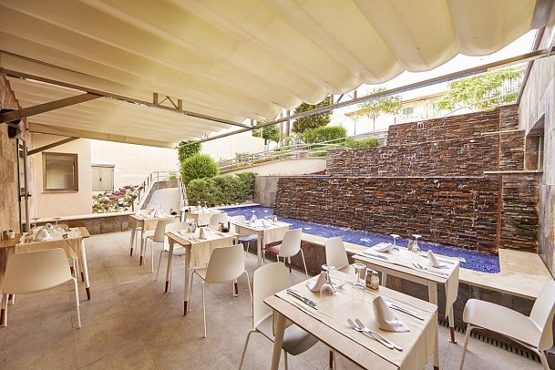 MLL Mediterranean Bay