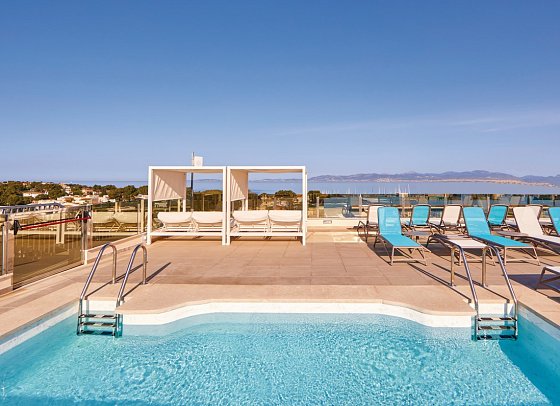 MLL Mediterranean Bay