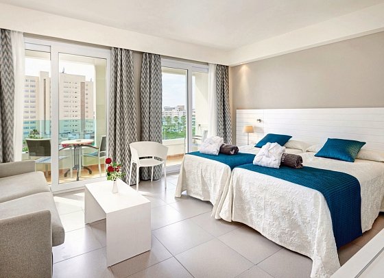 Hipotels Said - Wohnbeispiel Juniorsuite Poolblick (Zimmercodierung JBP)