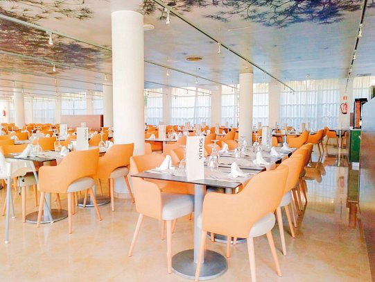 Eix Platja Daurada & Spa