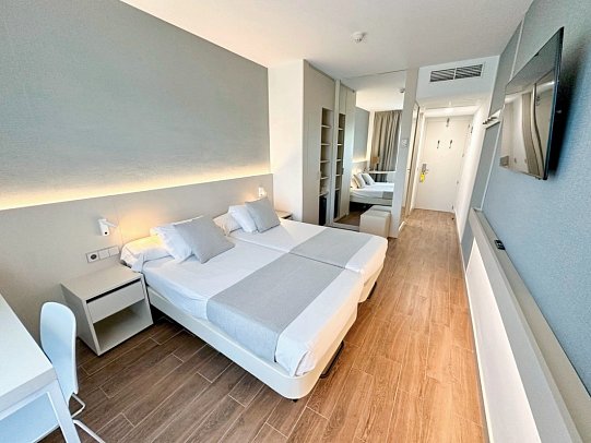 Eix Platja Daurada & Spa - Wohnbeispiel Doppelzimmer (Zimmercodierungen DB1, DB2, DC1, DC2, D1N & D2N)