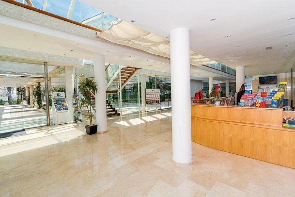 Eix Platja Daurada & Spa