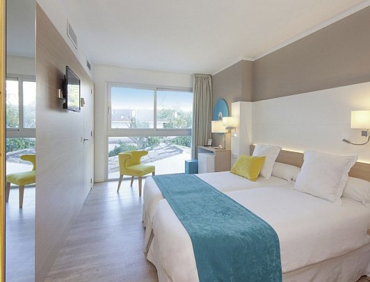 JS Palma Stay - Wohnbeispiel Doppelzimmer Meerblick (Zimmercodierung DBM)