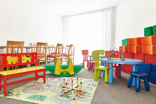 Universal Hotel Perla