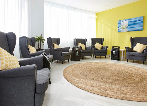 Universal Hotel Perla