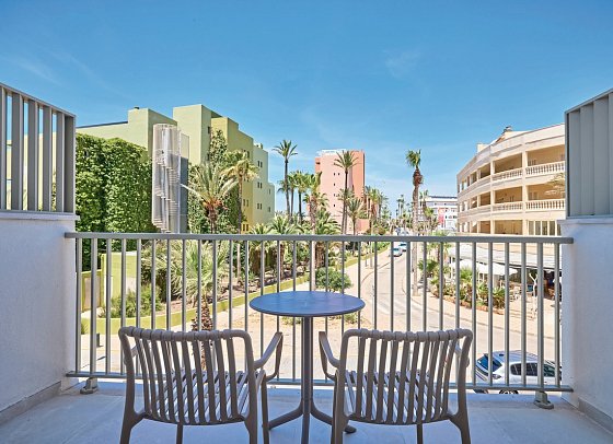 Universal Hotel Romántica - Beispiel Balkon (Zimmercodierung FB1)